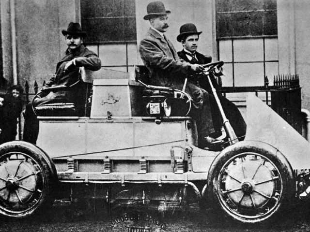 Lohner-Porsche Mixte- The first Hybrid Vehicle