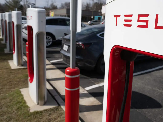 EV Charging Station Installer